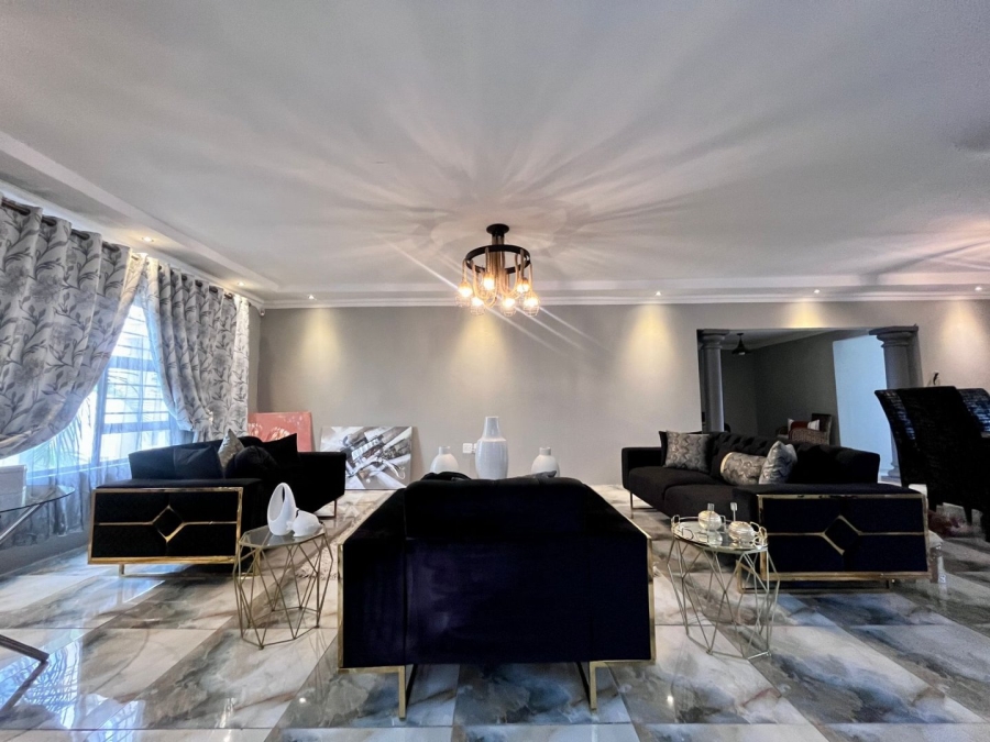 4 Bedroom Property for Sale in Despatch Central Eastern Cape